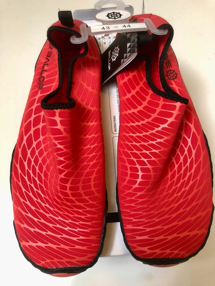 Chaussons de surf 3D Ballop Spider T 43/44 EU NЕUF (prix Amazo: 53eur)