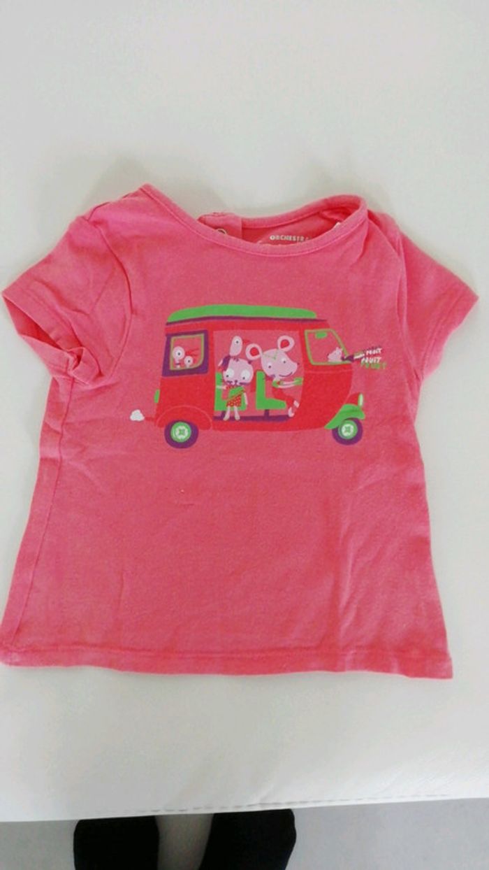 T-shirt