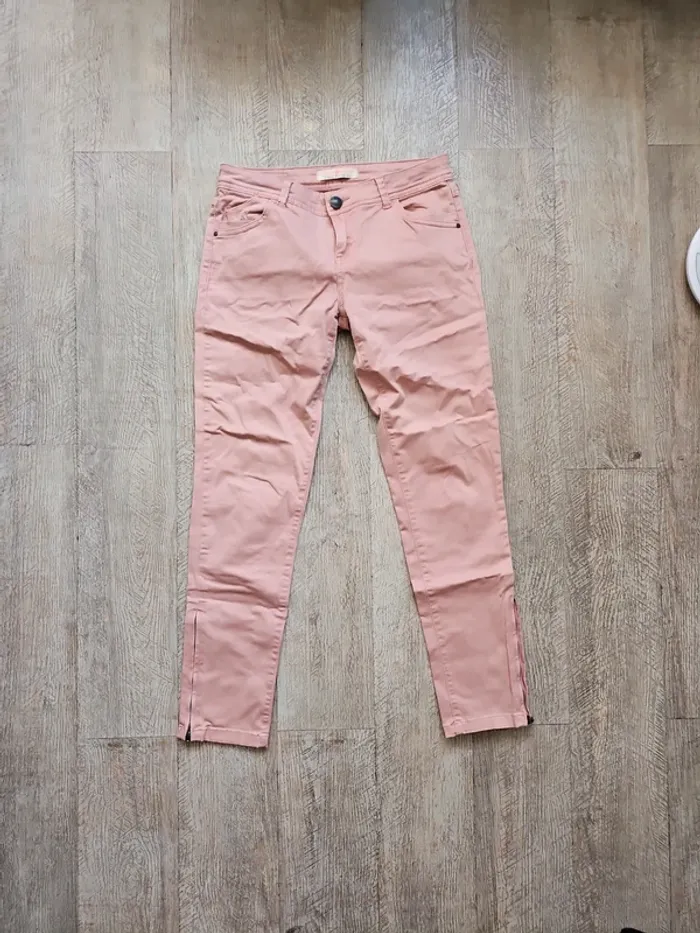 Pantalon rose cache cache
