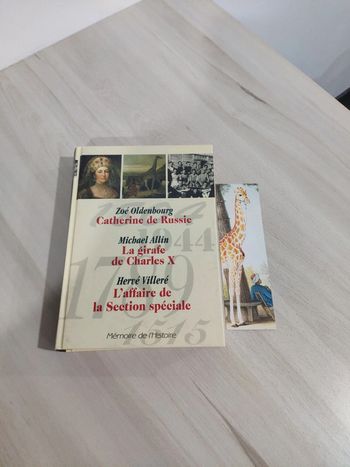 Livre mémoire histoire Catherine de Russie girafe Charles X affaire section spéciale