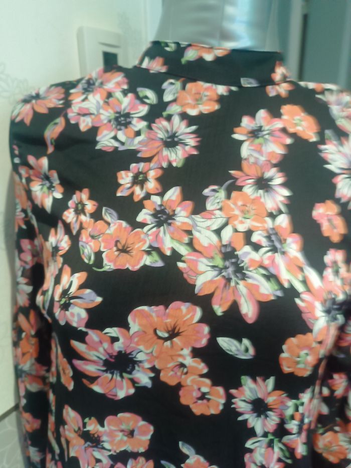 Robe femme t 38 - photo numéro 2