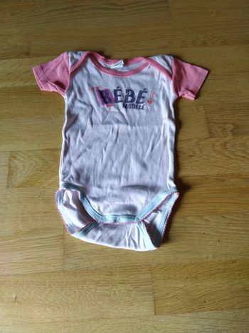 Body 12 mois