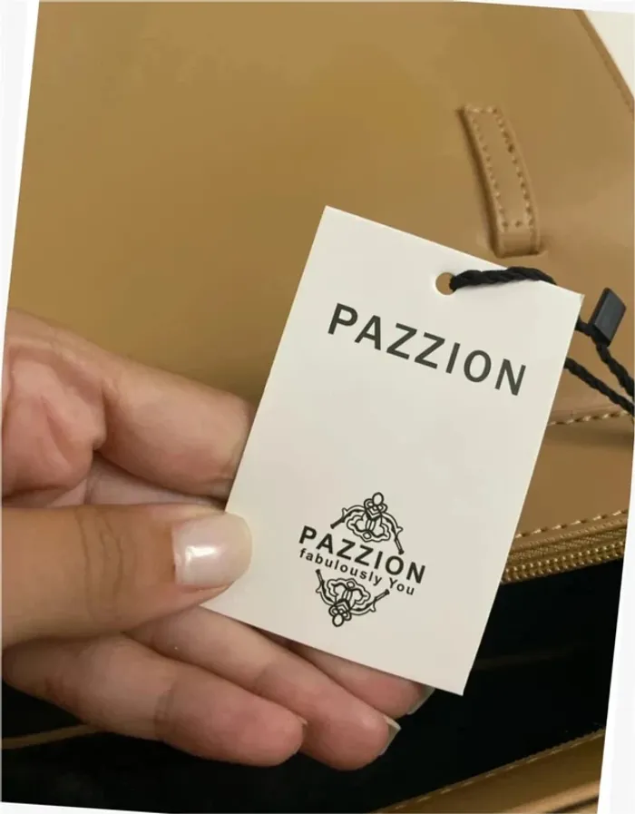 Sac à main beige Pazzion - photo numéro 8