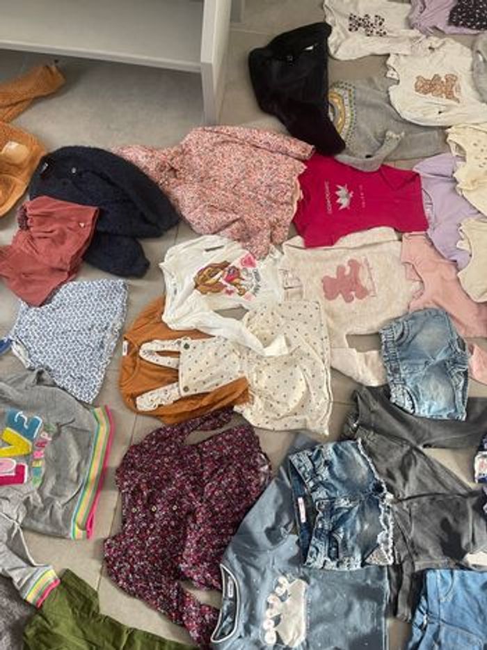 Lot 53 vêtements 36mois / 3 ans - photo numéro 8