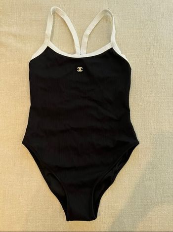 Maillot de bain une pièce neuf