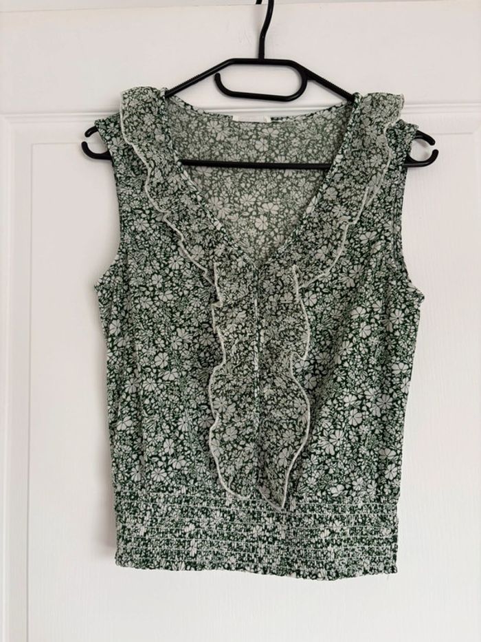 Top fleuri vintage vert sans manches Cache Cache M💚 - photo numéro 2