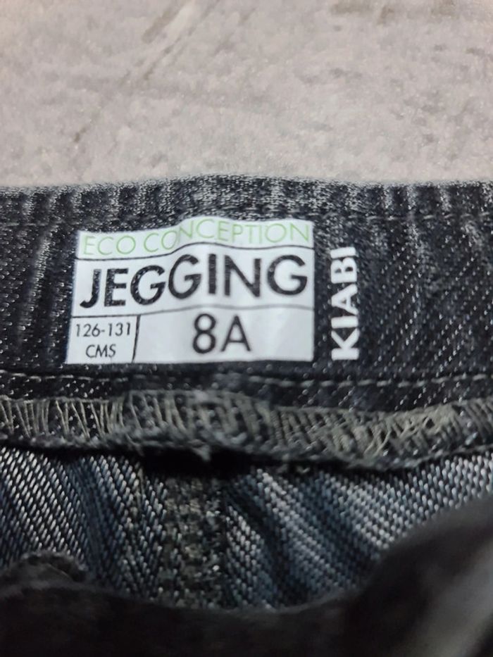 Jegging gris anthracite fille Taille 8 ans Marque kiabi - photo numéro 3
