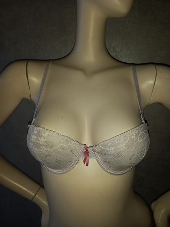 soutien gorge blanc dentelle bretelle amovible taille 85B