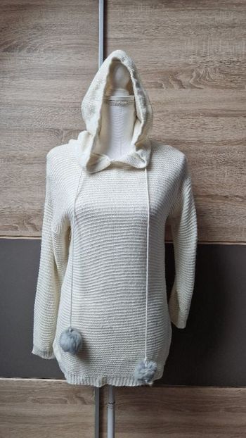 Pull avec capuche