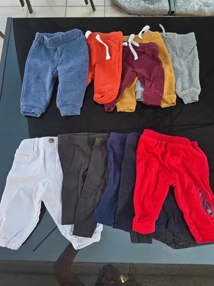 Lot 41 vêtements garçon 3 mois - photo numéro 3