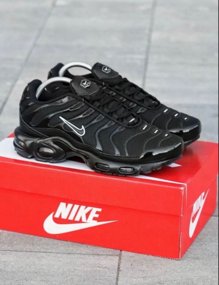 Nike tn noir blanc 37 - photo numéro 2