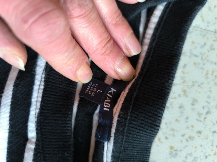 Haut femme 42 44 - photo numéro 3