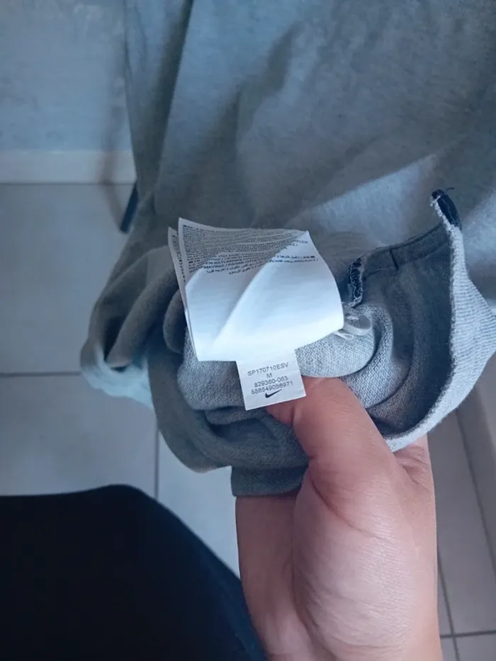 Polo nike brodé taille m - photo numéro 5