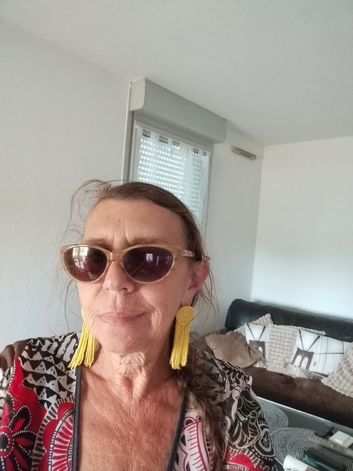 Lunette de soleil MORGAN et boîtier - photo numéro 9