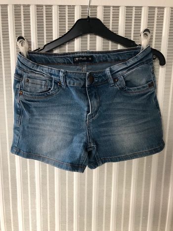 Short jean