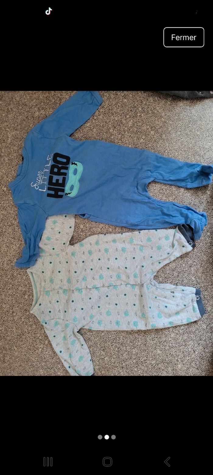Lot pijamas 3mois - photo numéro 2