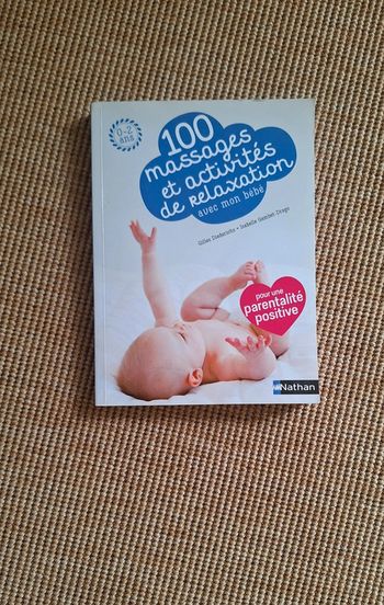 Livre massage bébé