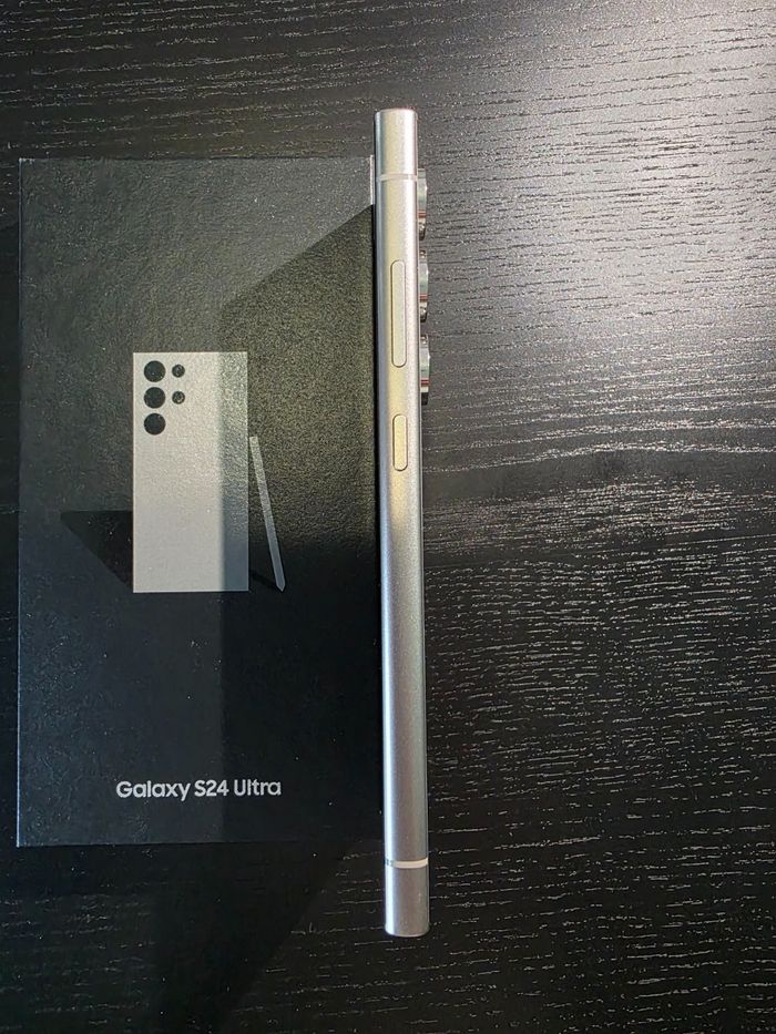 Samsung Galaxy S24 ultra blanc - photo numéro 5