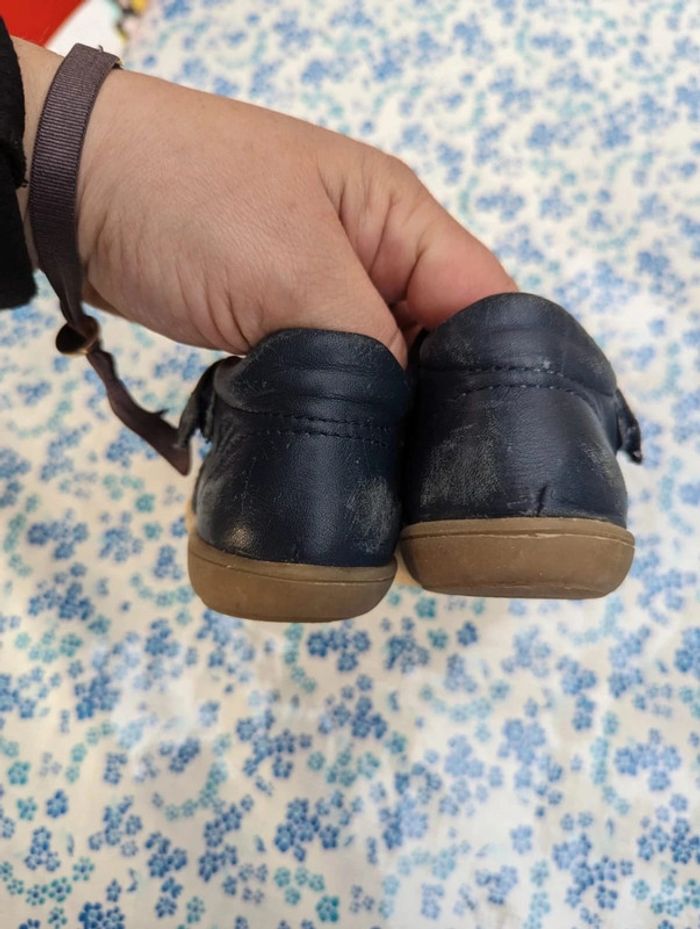 Sandales en cuir garçon taille 21 - photo numéro 3