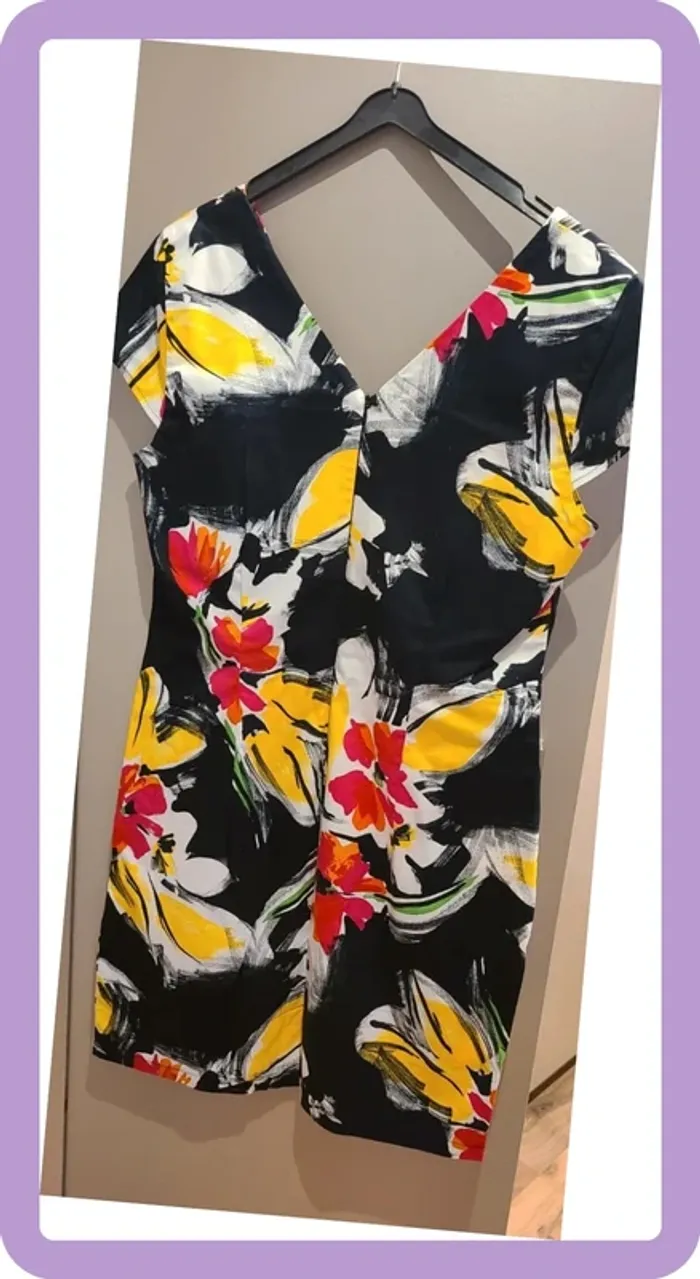 Robe en coton fleurie taille 44 - photo numéro 2