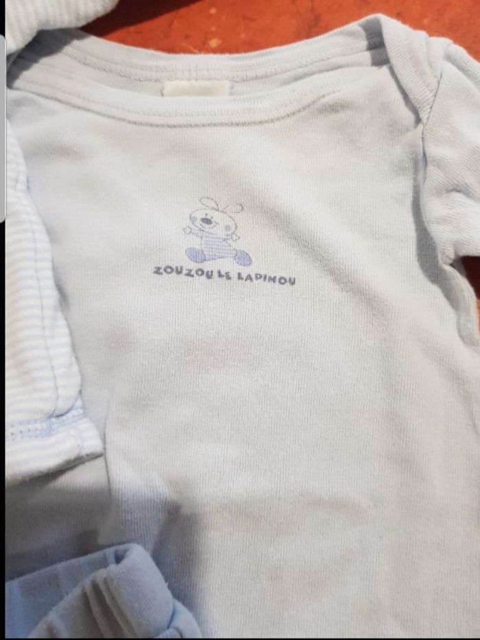 Pyjama bébé taille 6 mois - photo numéro 3