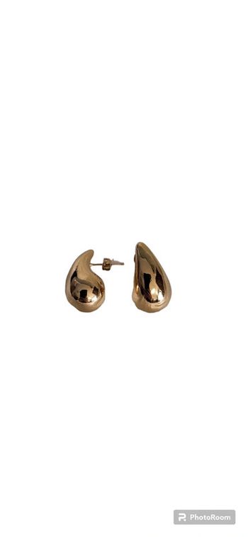 Boucles d oreilles neuves