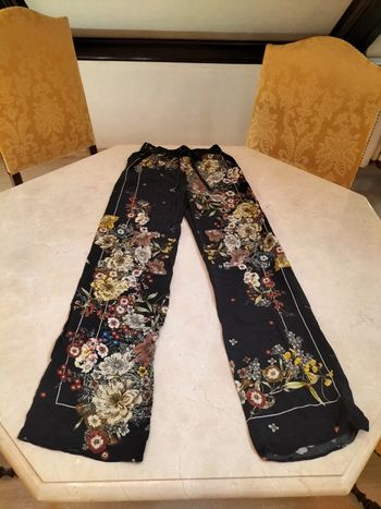 Pantalon fluide fleuri "Zara"