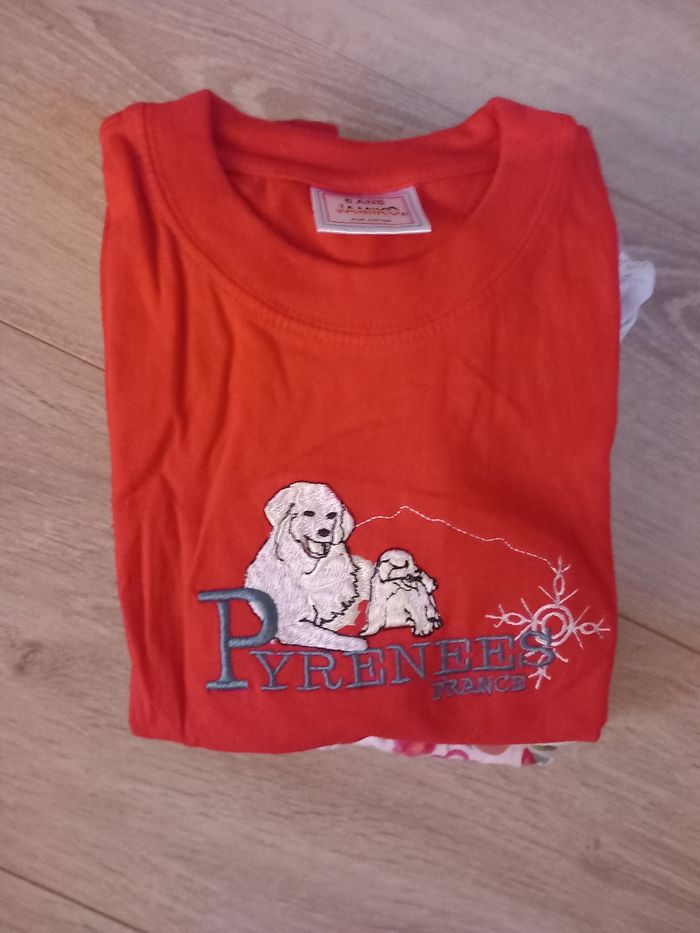 Lot vêtements été (6 ans)1 jupe florale + 3 t-shirts/débardeur 

Marques : Benetton,  Petit Bateau,  Sergent Major,  Jamiko

De nombreux autres vêtements enfants tous âges dans ma boutique - photo numéro 2