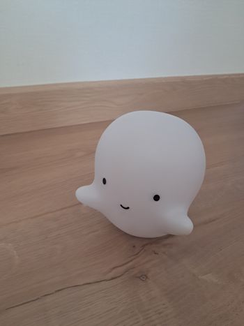 Veilleuse fantôme