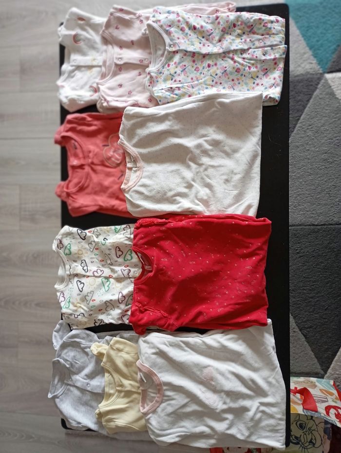 Lot de pyjamas