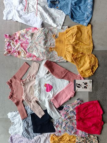 Lot vêtements 6 mois