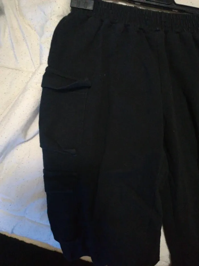 Pantalon cargo 8/10 ans - photo numéro 4