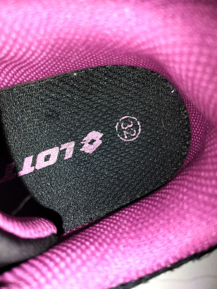 Baskets Lotto pointure 32 - photo numéro 7