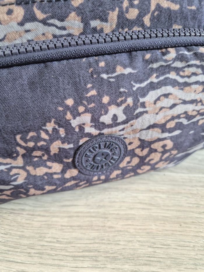 Sac a main Kipling violet - photo numéro 9