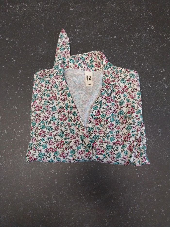 Chemise TAO 10 ans neuve - photo numéro 8