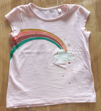 Tee-shirt manches courtes "arc en ciel" 3 ans