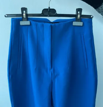 Pantalon Zara