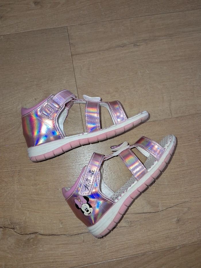Sandale fille minnie taille 25 - photo numéro 3