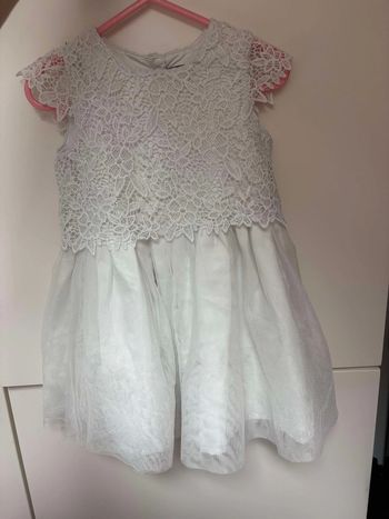 robe dentelle blanche