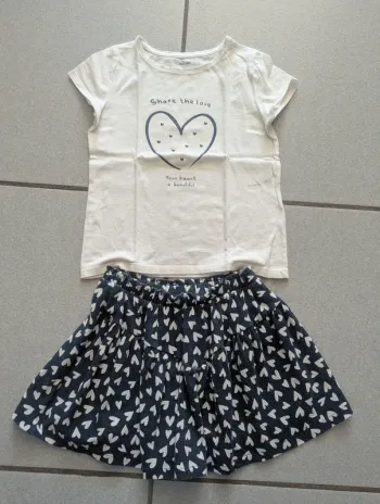 Ensemble jupe short + tee shirt Kiabi
