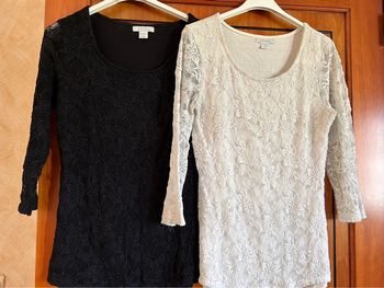Lot de 2 blouses dentelle noire/blanche 36 Amisu