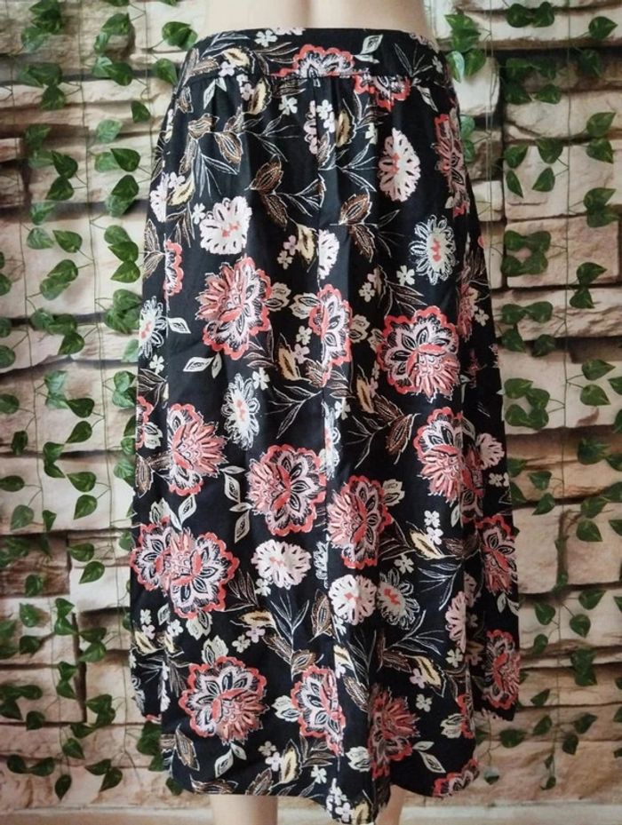 🌸Jupe Mi-longue Fleurie Promod Taille 36🌸 - photo numéro 4