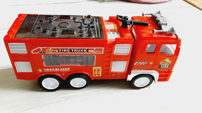 Jeu jouet camion de pompier 26 x 11 cm - photo numéro 2