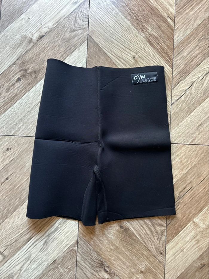 Short de sudation gainant Gym Space - photo numéro 2