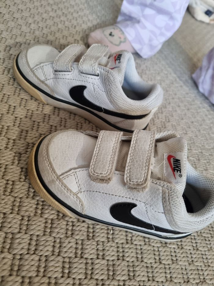 Baskets nike - photo numéro 2