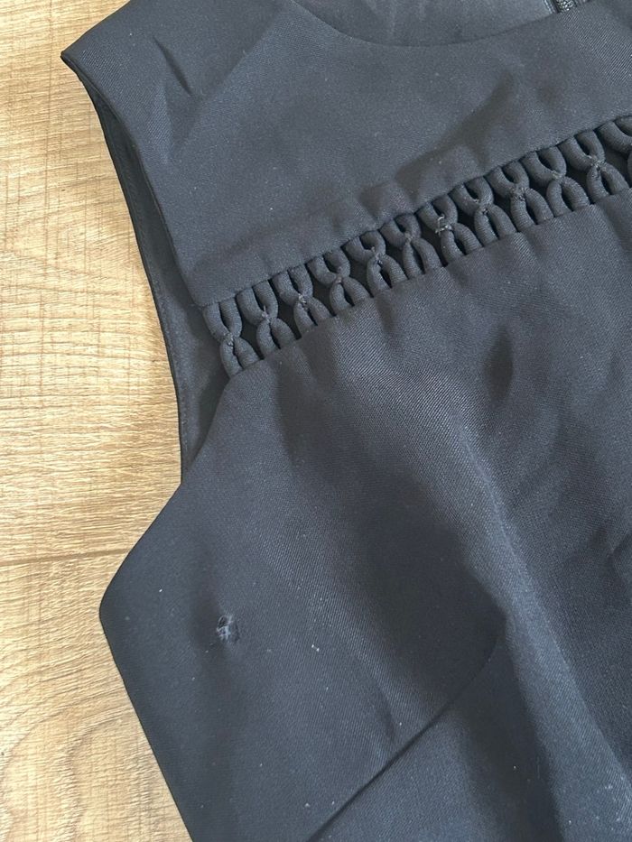Robe noire neuve sans manches Morgan taille 34 (valeur 65€) avec défaut - photo numéro 10