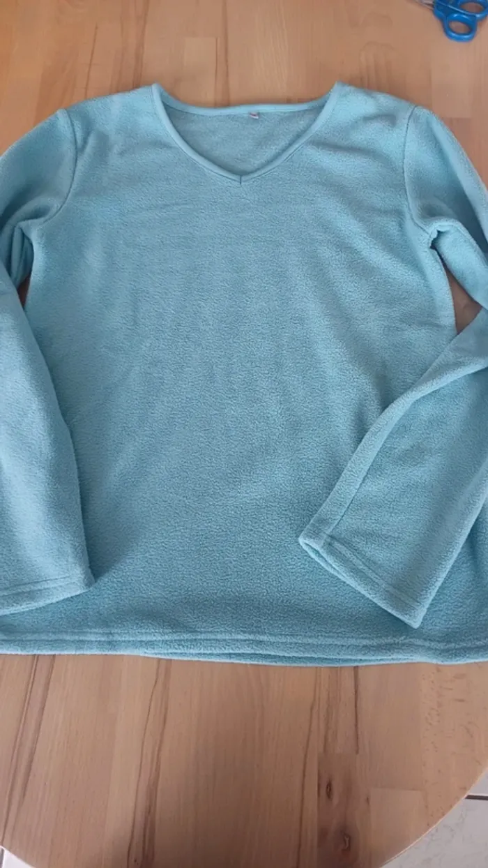 Pull polaire bleue Blancheporte taille 34/36