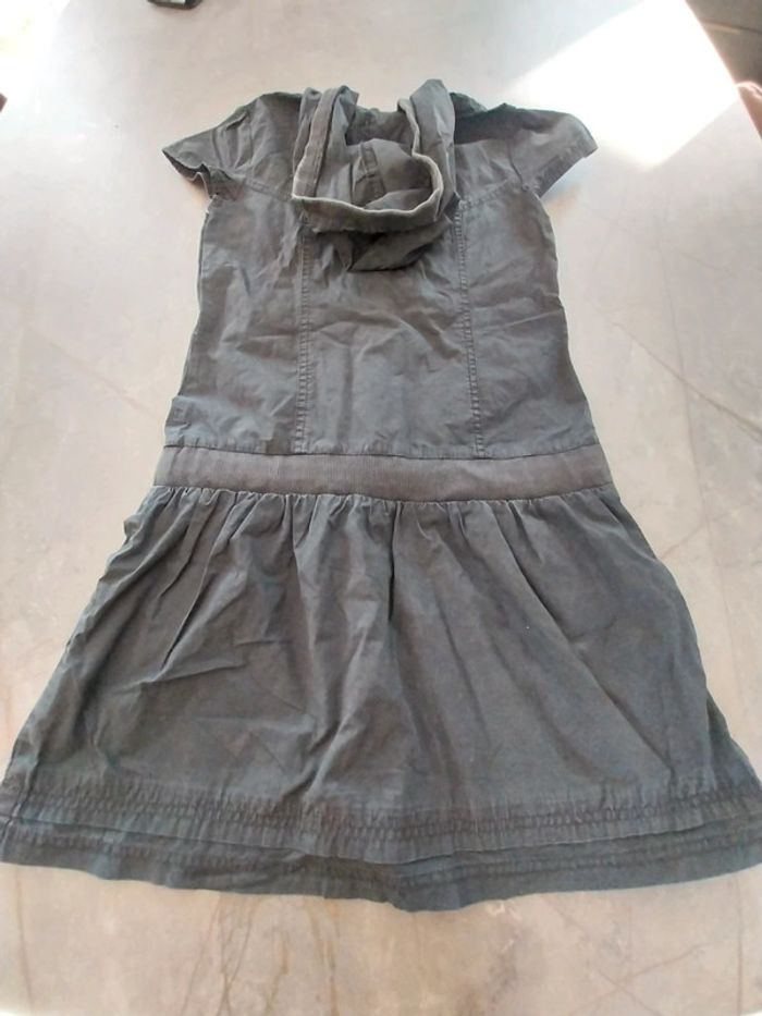 Robe noire shiny taille 12 ans - photo numéro 2