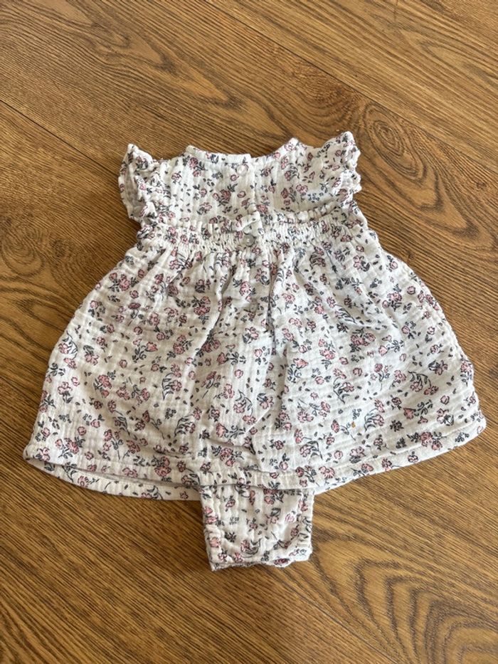 Robe Vertbaudet - photo numéro 4