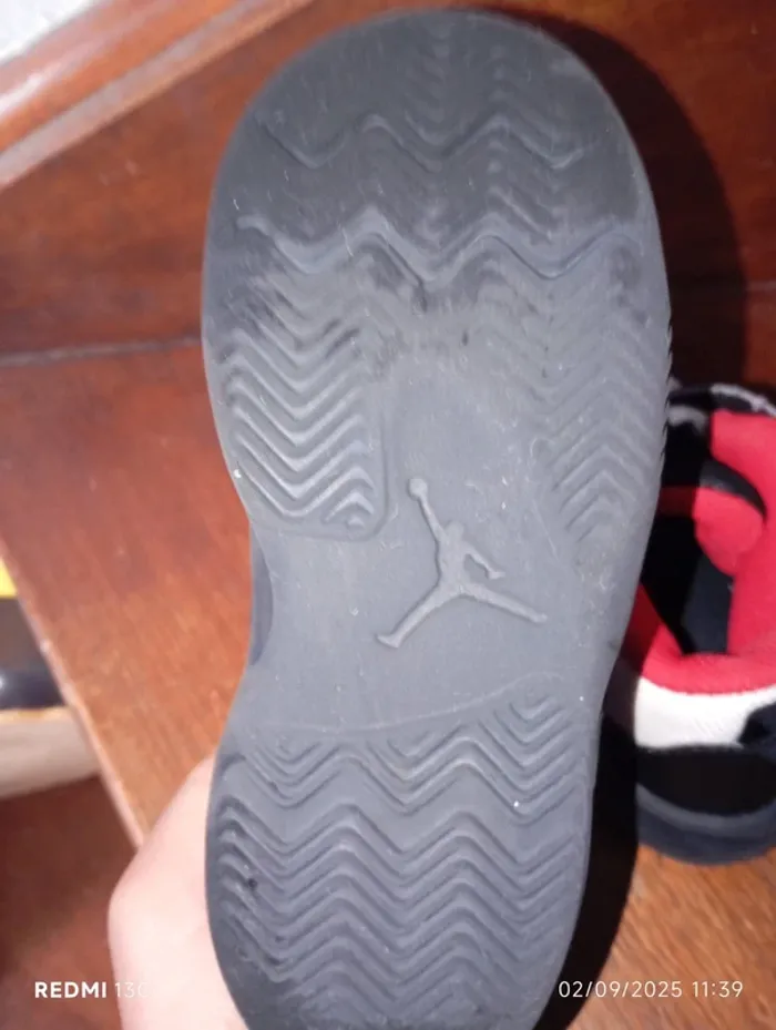 Chaussures Basket jordan - photo numéro 4